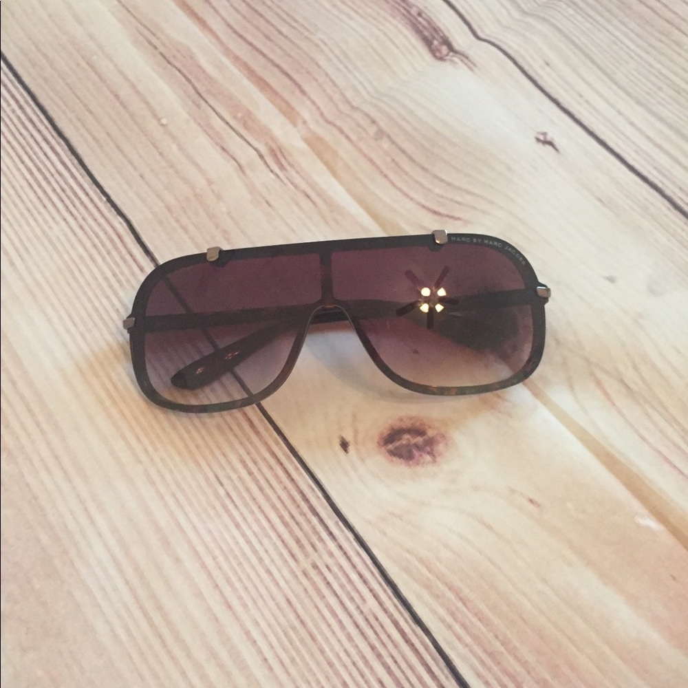 Marc by Marc Jacobs sunglasses